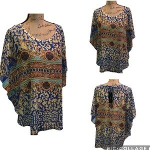 NWT! Talia Baroque Boho Short Sleeved Top